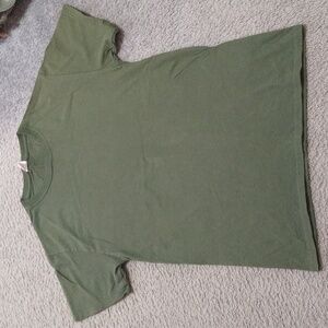 {3/$10 OR 5/$15} Fruit of the Loom T-shirt